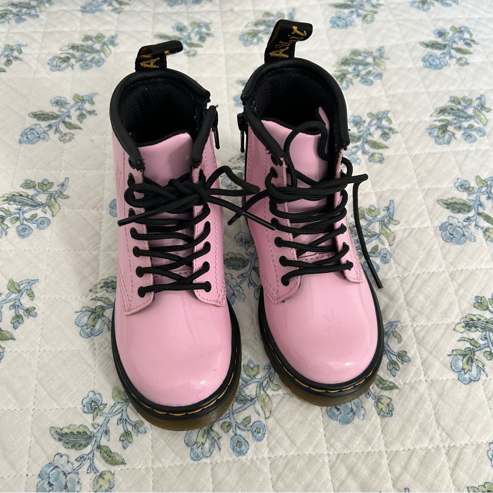 Dr. Martens Toddler Girls Lamper Boots Sz 8